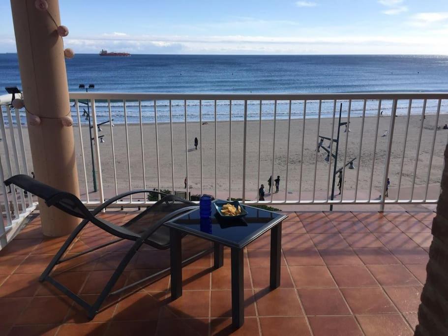 Apartamento 1ª Linea De Playa - Port Aventura Ла-Пинеда Экстерьер фото